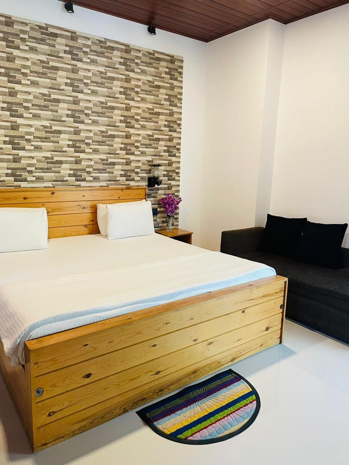 Dhanudi Homestay Елла Екстер'єр фото