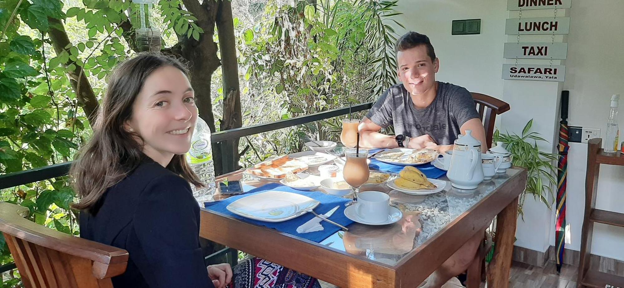 Dhanudi Homestay Елла Екстер'єр фото