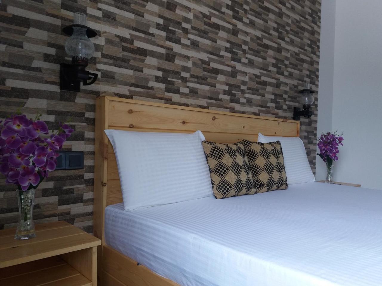 Dhanudi Homestay Елла Екстер'єр фото